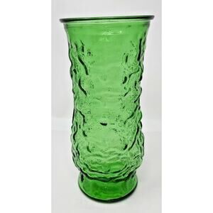 Vintage E.0. Brody CO. AVACADO GREEN CRINKLE GLASS 9.5 " VASE U86